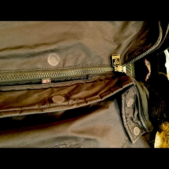 Aritzia TNA Aspen Parka - Picture 3 of 7